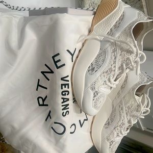 Cool Stella McCartney sneakers amazing for summer